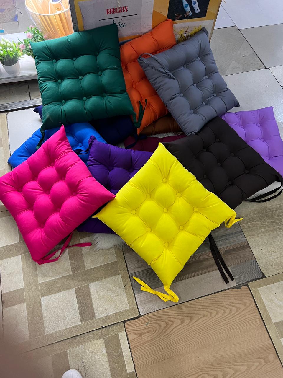 CHAIRPADS/COMFORTERS