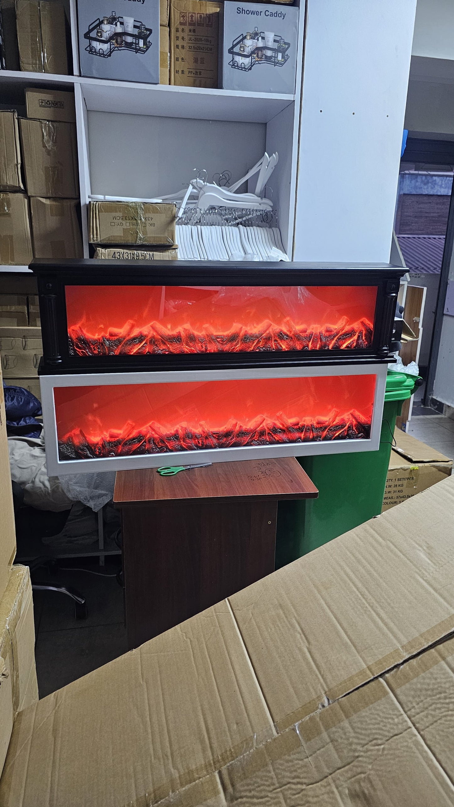 LED Modern Electric Simulated Fireplaces Flame Lamp.