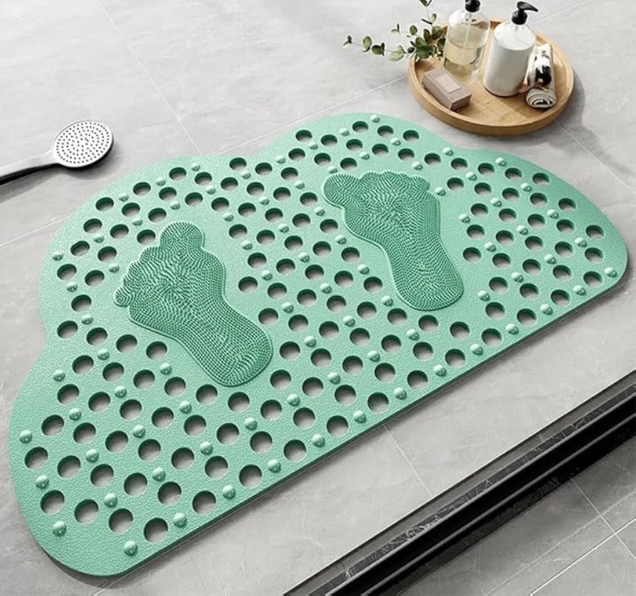 Cloud shape Rubber bathroom Antislip Mat