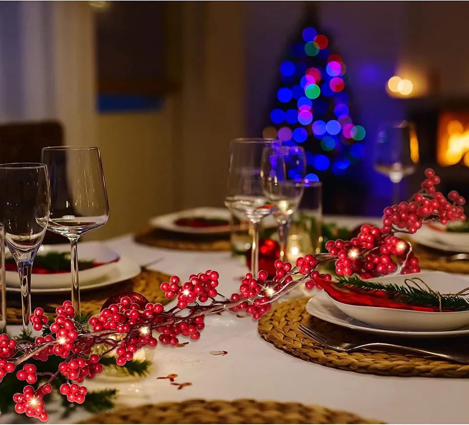 2M Christmas Garland Artificial Red Berry Plants with light