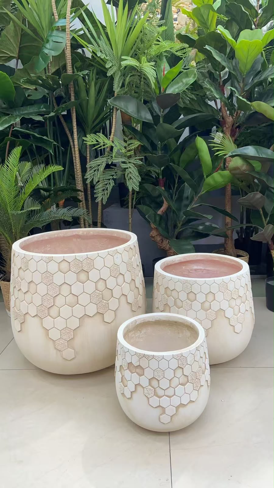 Luxury concrete planters