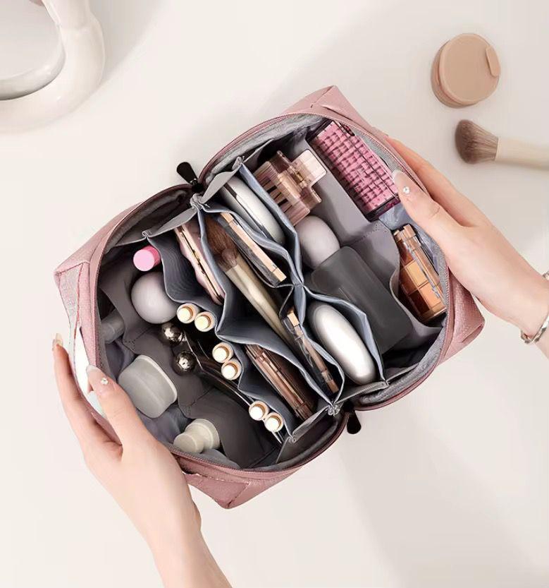 Shinny matte make up bag