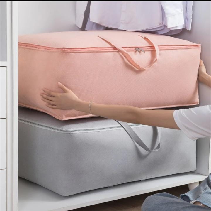 Moisture proof quilt storage bag