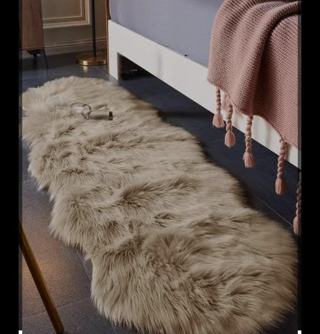 Chiwawa bedside mats / dashboard mats