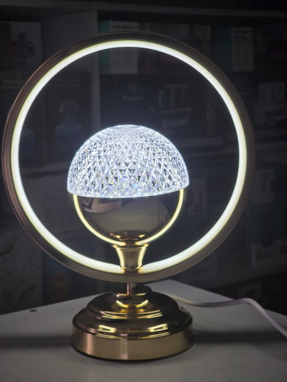 Modern minimalist luxury table lamp