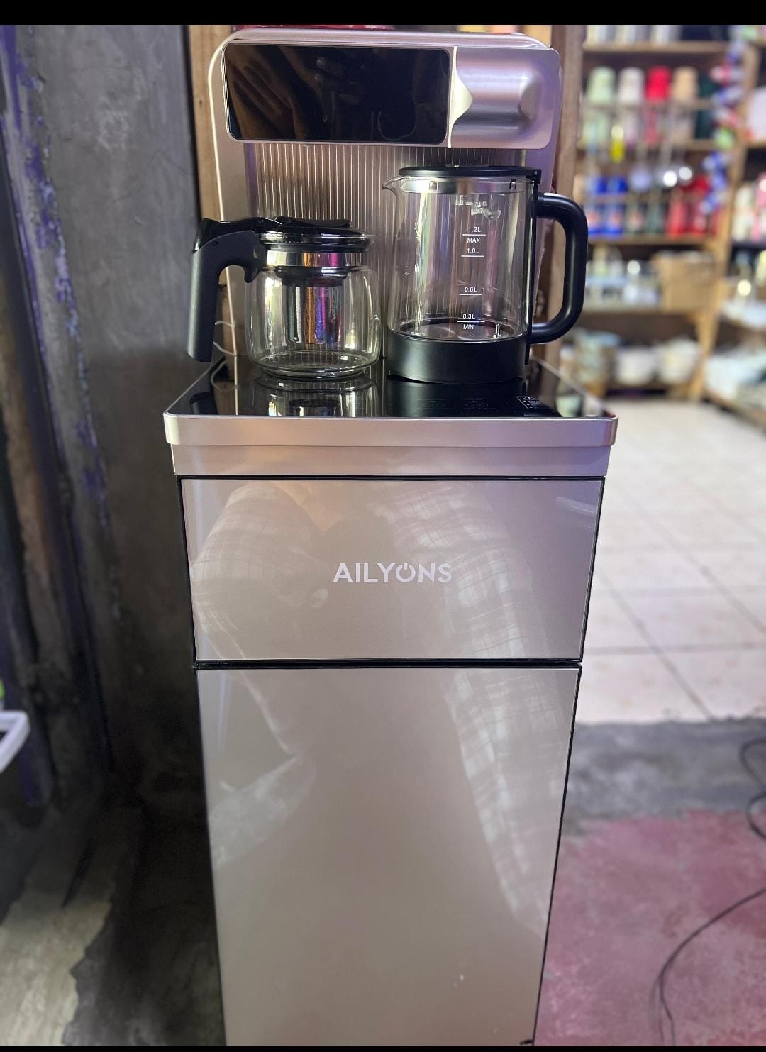 AILYONS HOT AND NORMAL BOTTOM LOAD WATER DISPENSER