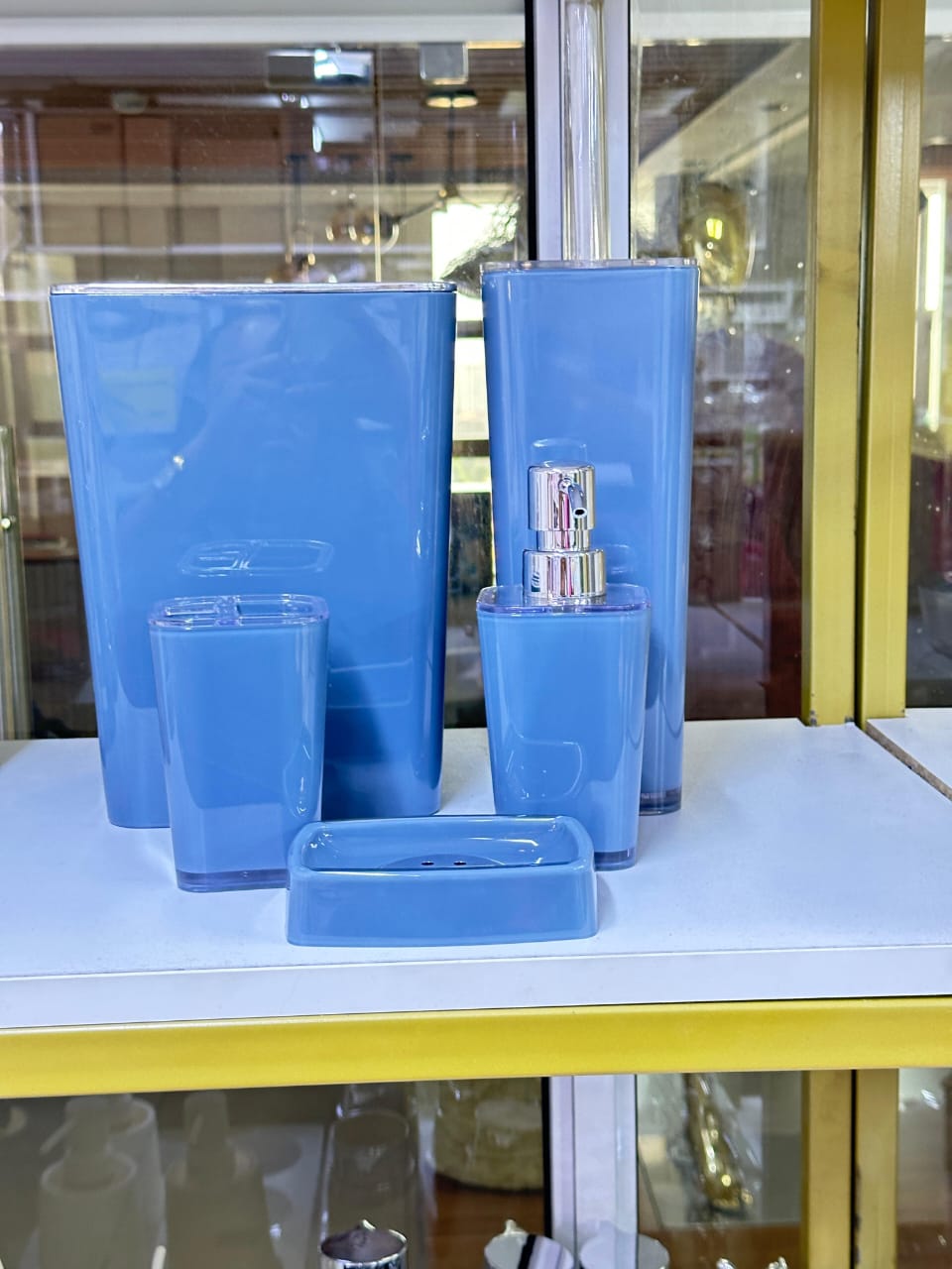 Modern luxury bathroom 5 piece accessory set