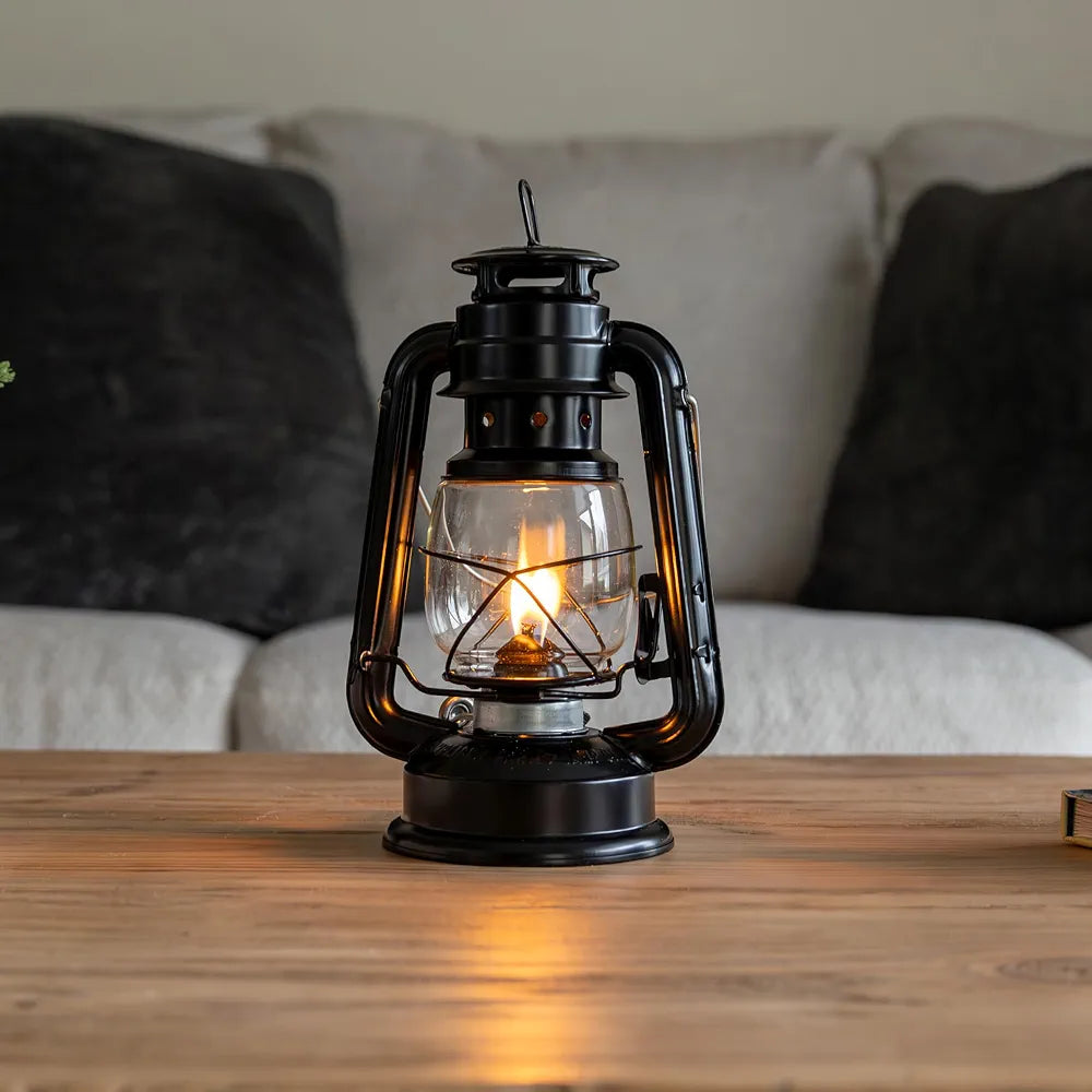 Solar energy and charging lamp lantern