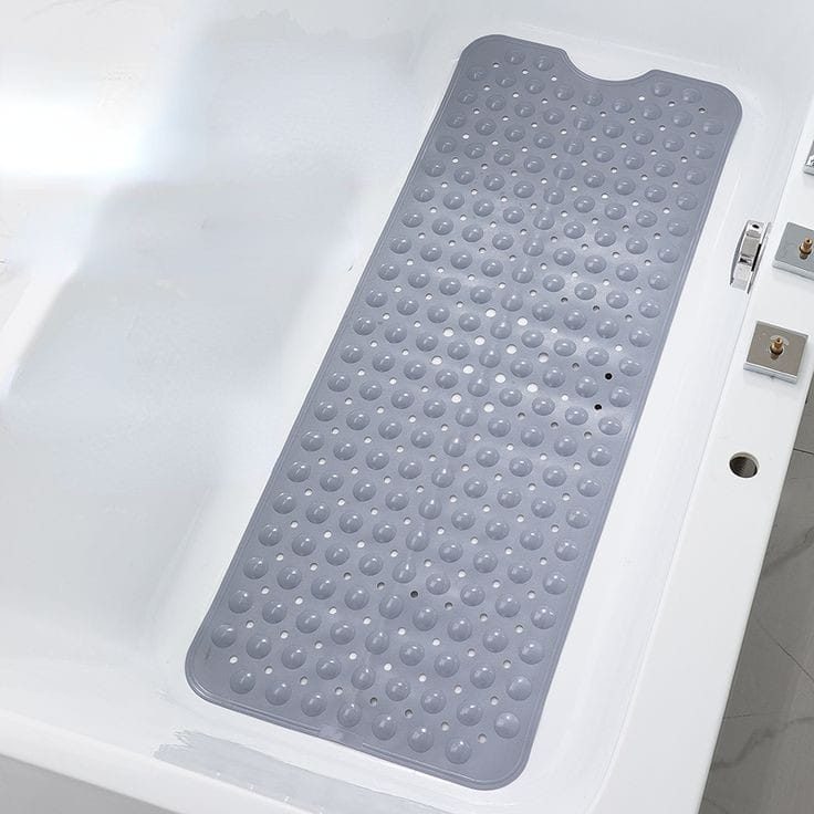 -Anti Slip Suction Cups and Drain Holes 
-Machine Washable 
-Perfect for Bathroom Shower Bath Tub Mat 
-Quick drainage and non slip - Size 40x100cm
