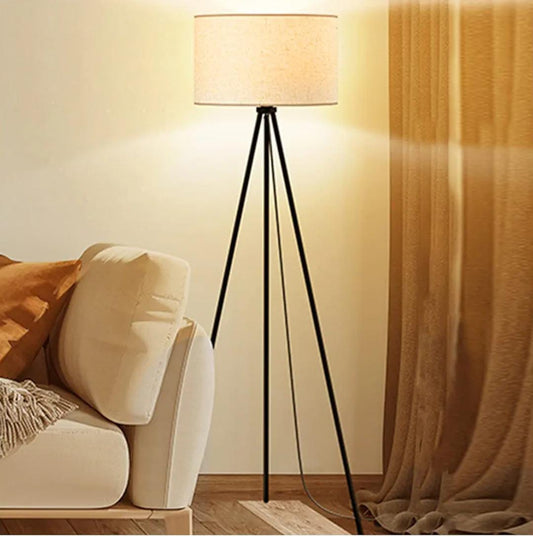 Tripod Floor Lamp for Living Room 15watts