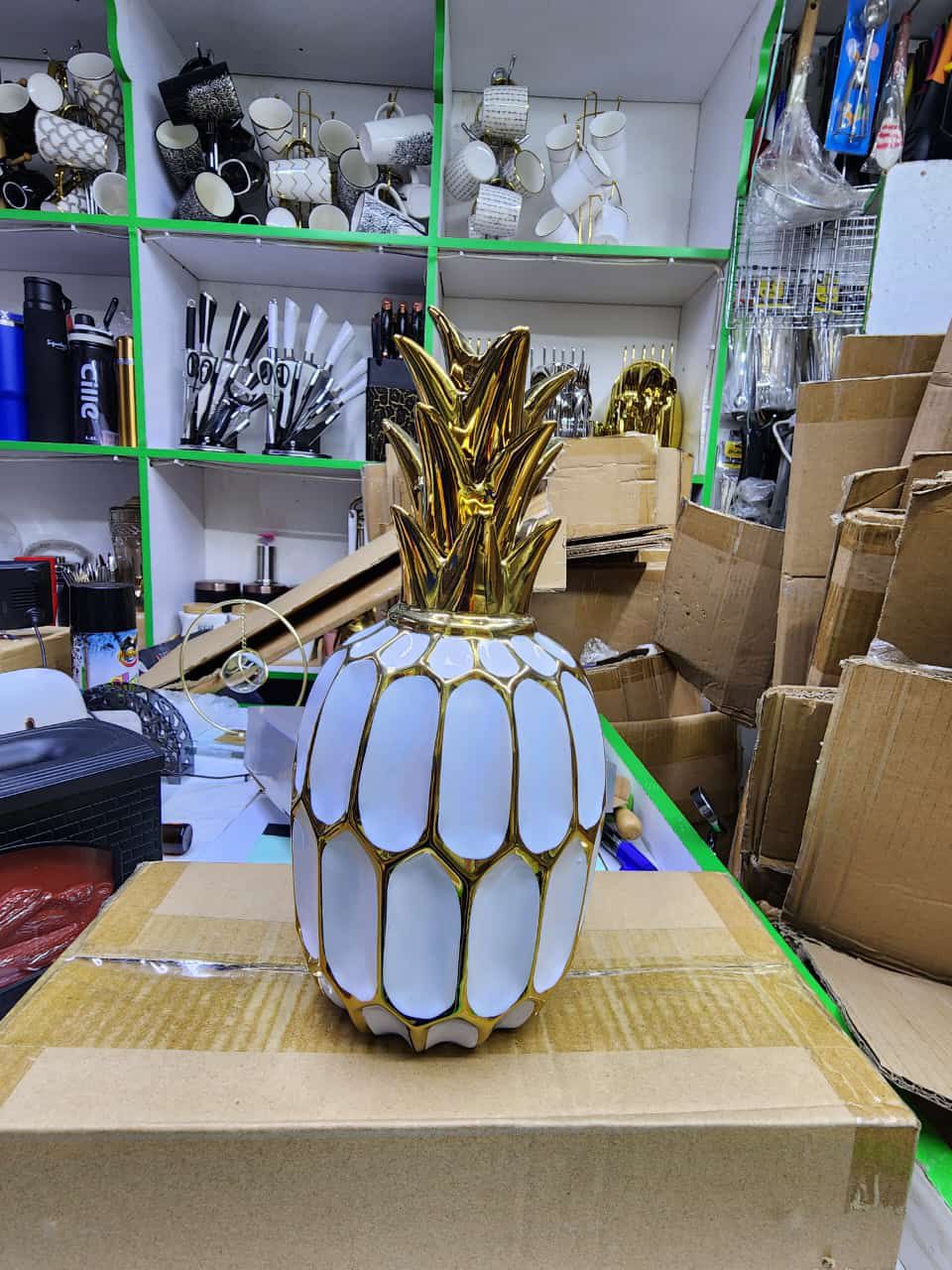 Decorative luxury pineapple sculpture