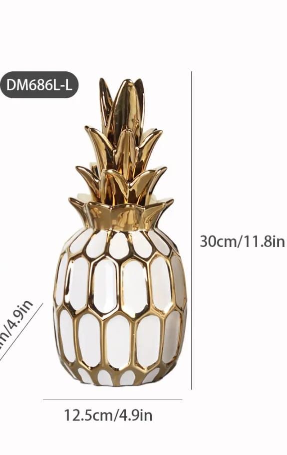 Decorative luxury pineapple sculpture