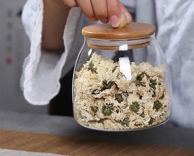 Glass storage containers /canisters
With Bamboo lid