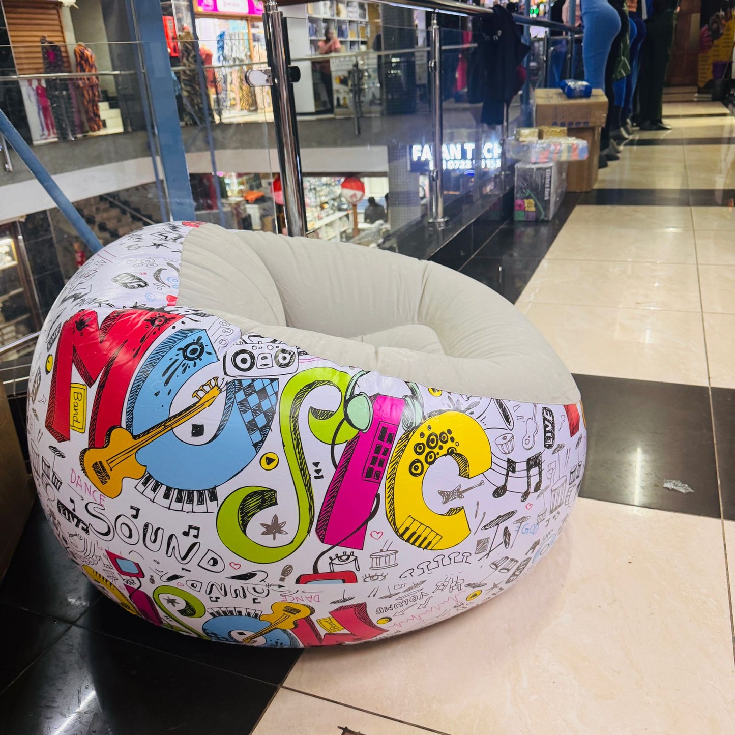 Graffiti Inflatable bean bag Airchair