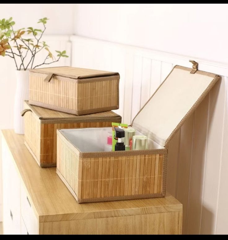 Organising wicker basket with cover