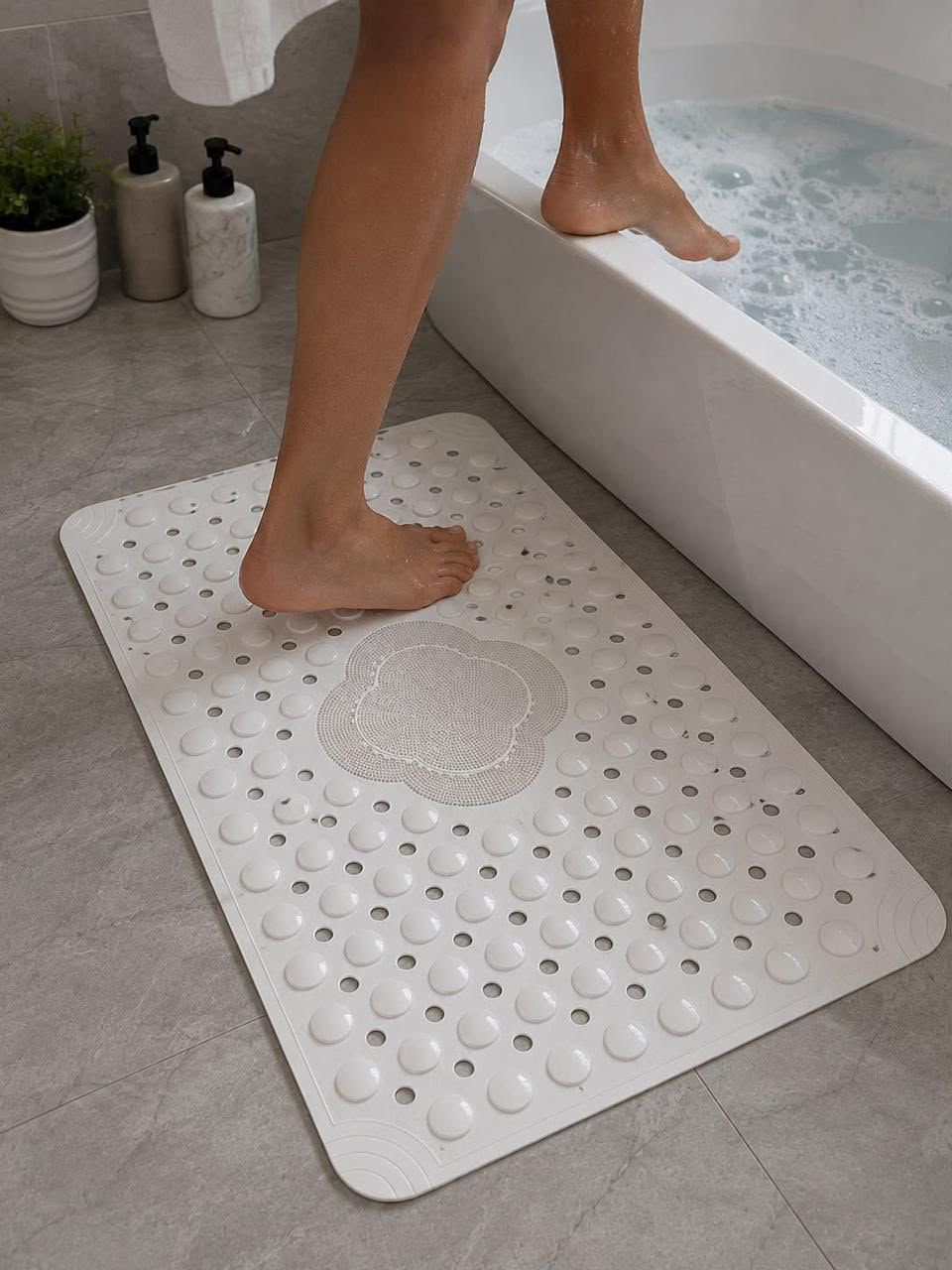 Antislip heavy duty bathroom mat