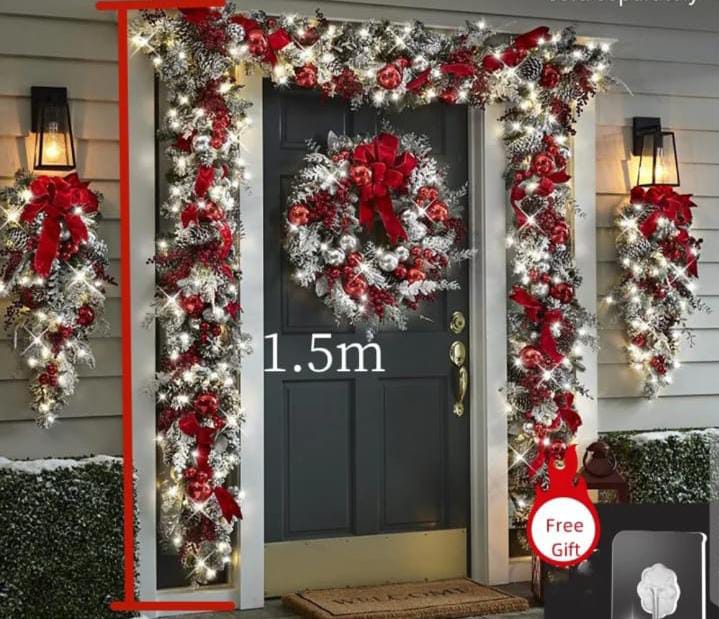 Christmas Banner; 1.5M(2pc) 1.2M(1pc)