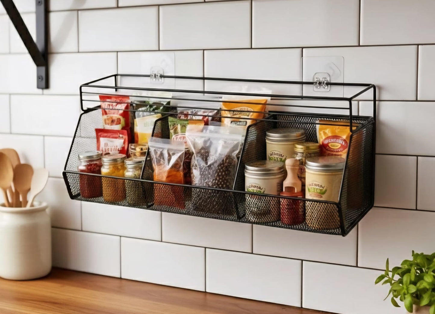 Black metal mesh organizer