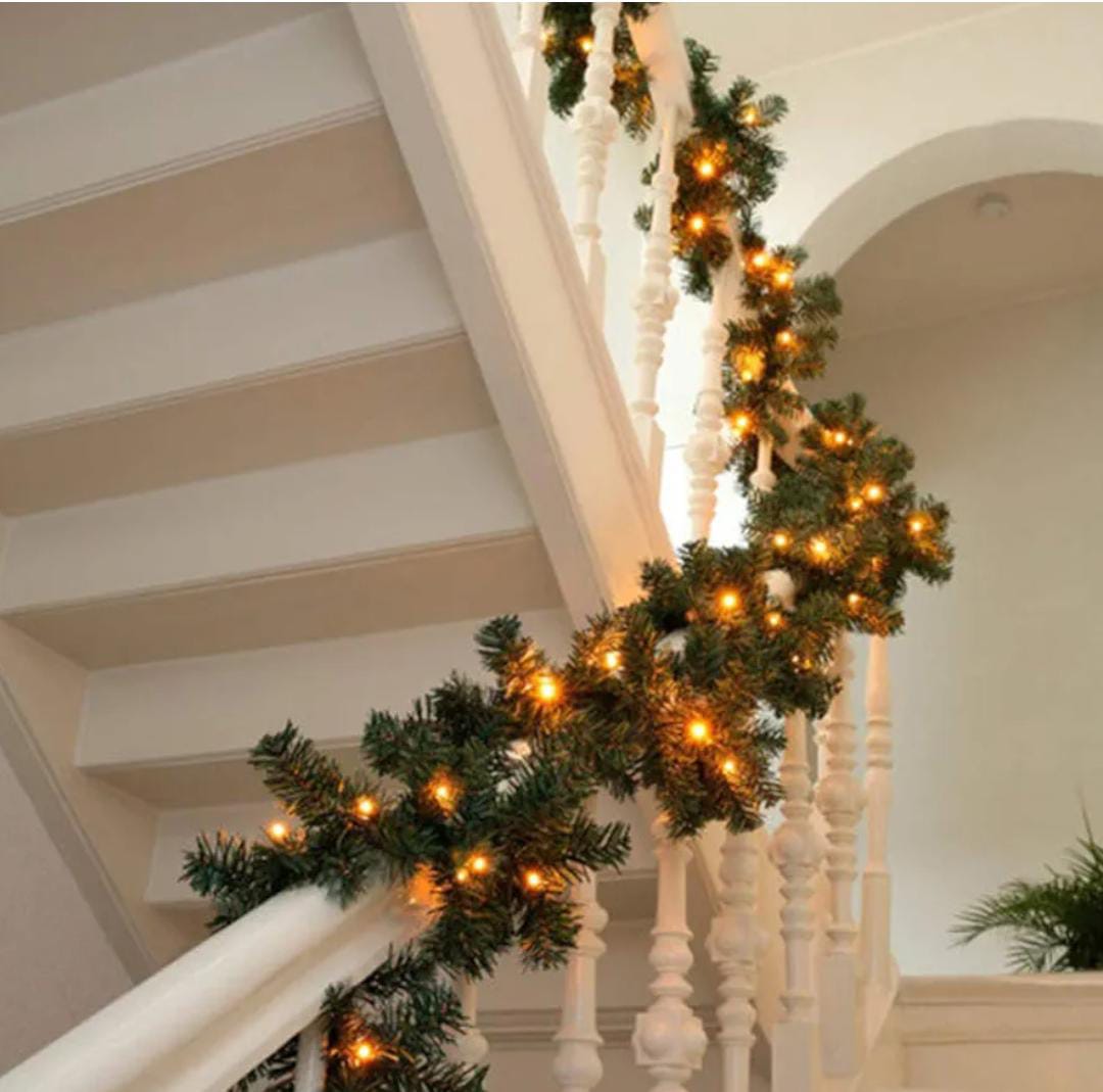 9ft Christmas Green Garland Artificial Pine Wreath 
✅with Lighting