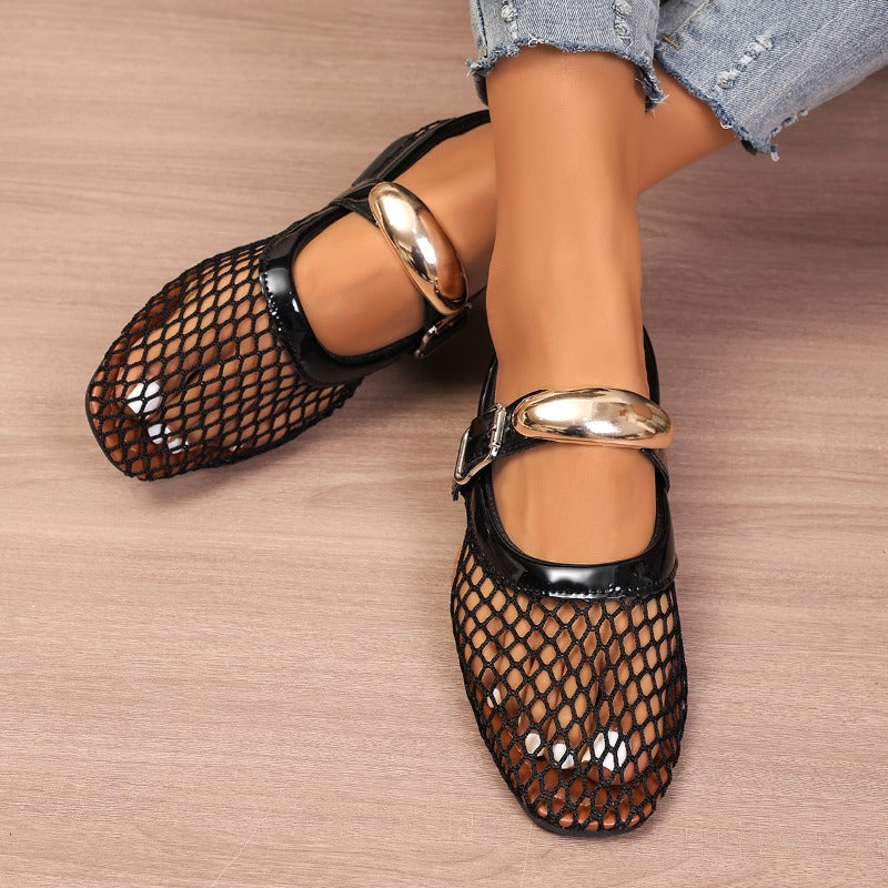 *New Women Sandals Mesh Breathable Fashion Versatile Sandals Women Flat Soft Soled