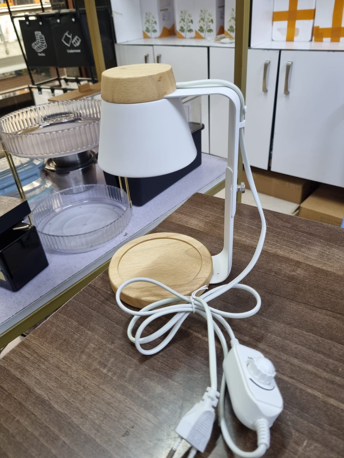 Electric candle warmer bamboo base &top