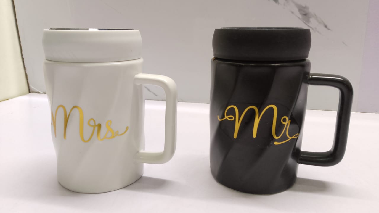 Fancy couple cups branded Mr Mrs King queen