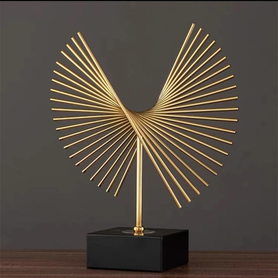 Nordic Metal Flying Eagle Ornament