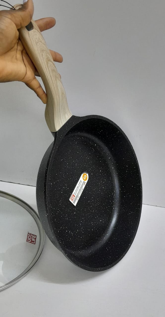 UCC. HEAVY Duty granite frying pan