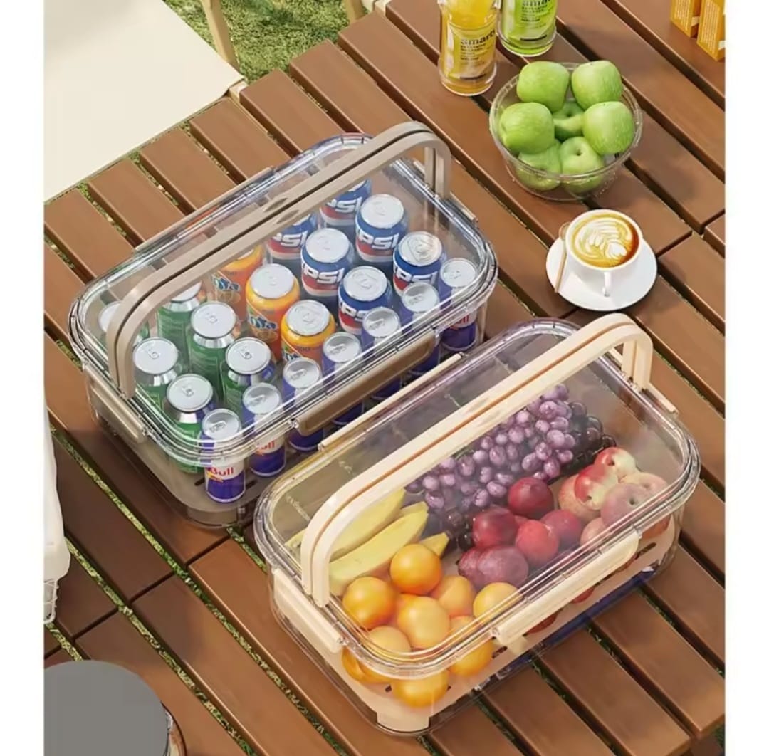 Large capacity airtight food storage container with drain tray.