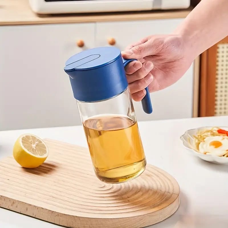 Automatic opening blue lid and closing oil bottle