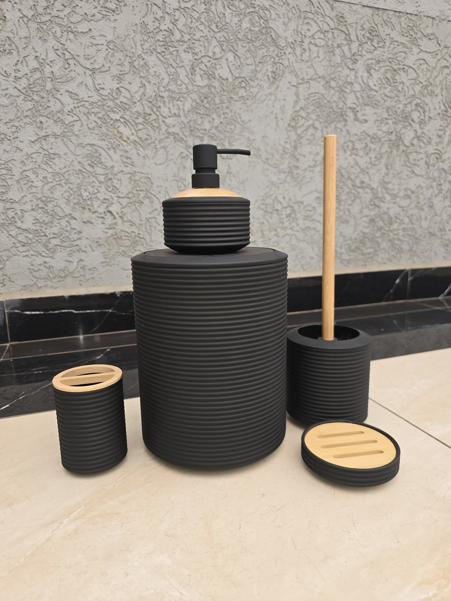 Ruffled 6pcs Bathroom Accessories Set 
High quality