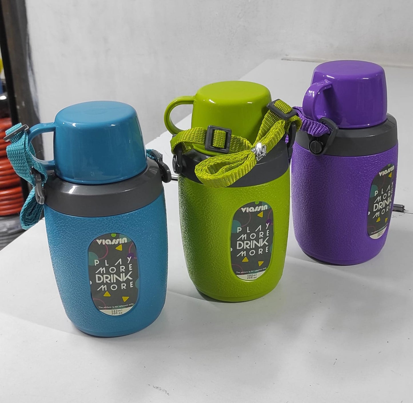 Kettle design water bottle unbreakable 580ml high-quality, BPA-free plastic, Large Capacity Children's Student Kids Sports Water Bottle Outdoor PE Cold Water Bottle