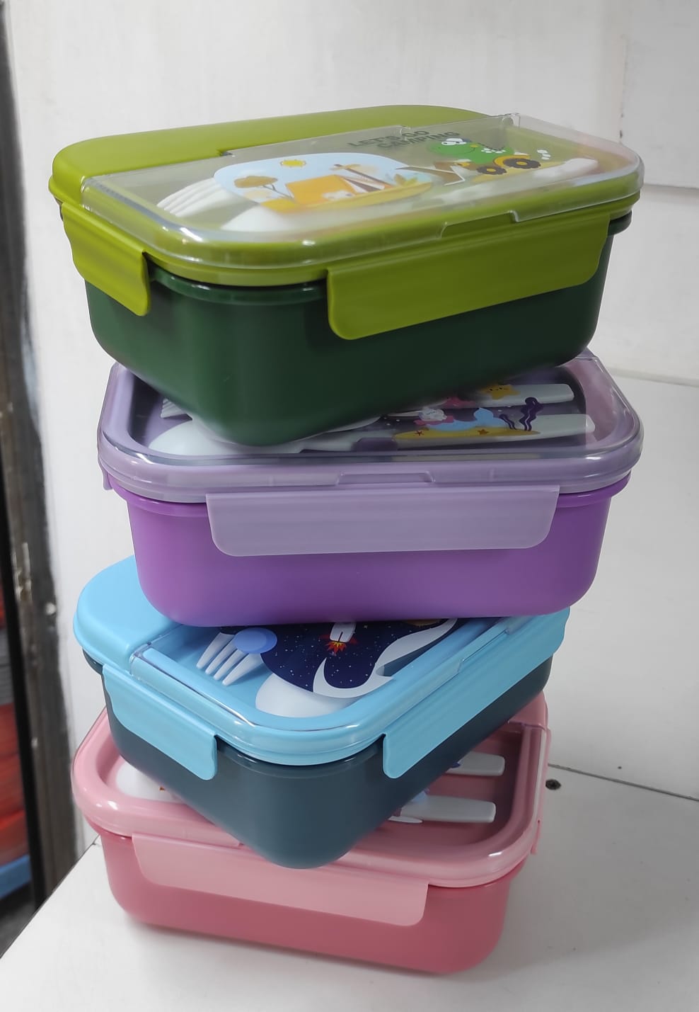 3 Compartment Lunch Box for Kids, Big Lunch Box with Spoon and Fork, Container Lunch Box back to school Lunch box Container, snack Box for school, work