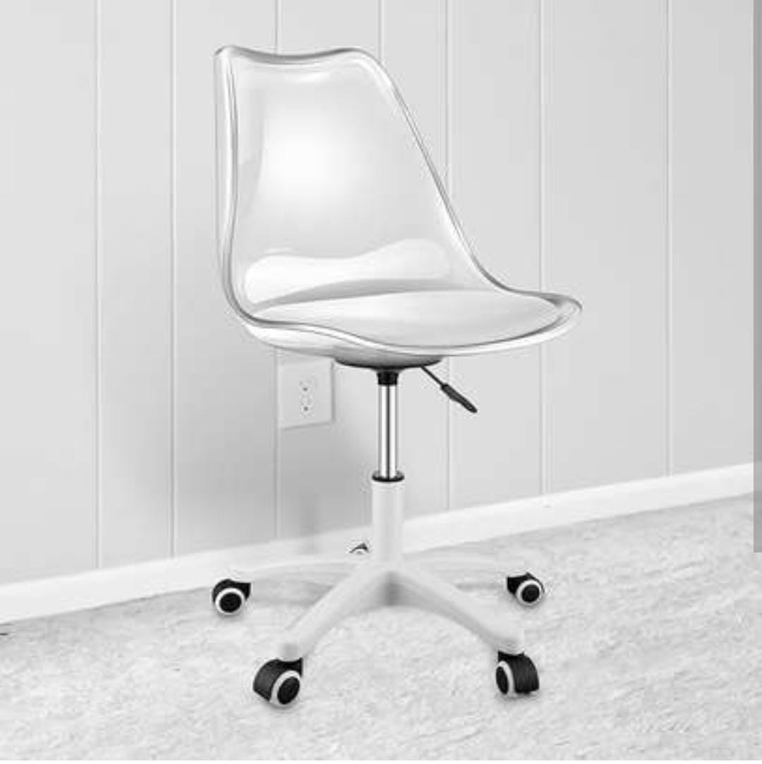 SWIVEL CHAIR