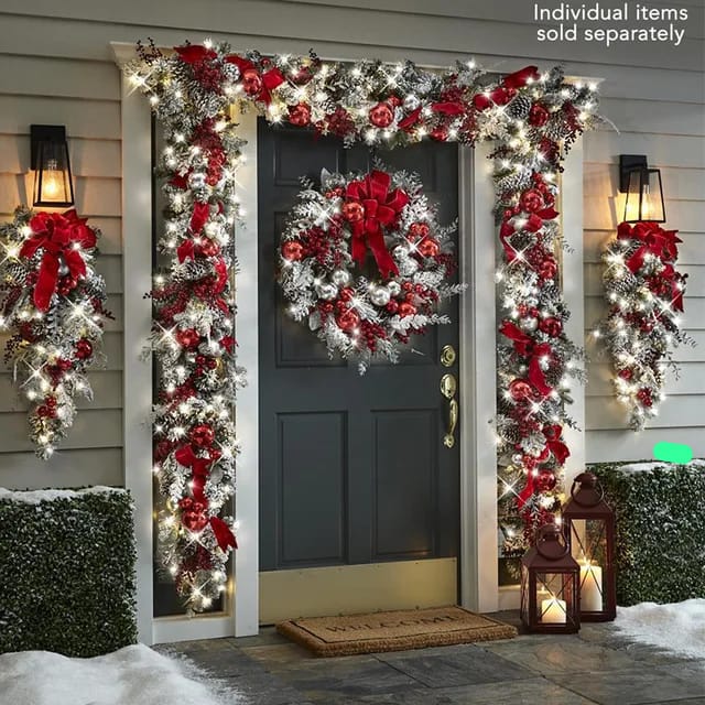Christmas Banner; 1.5M(2pc) 1.2M(1pc)