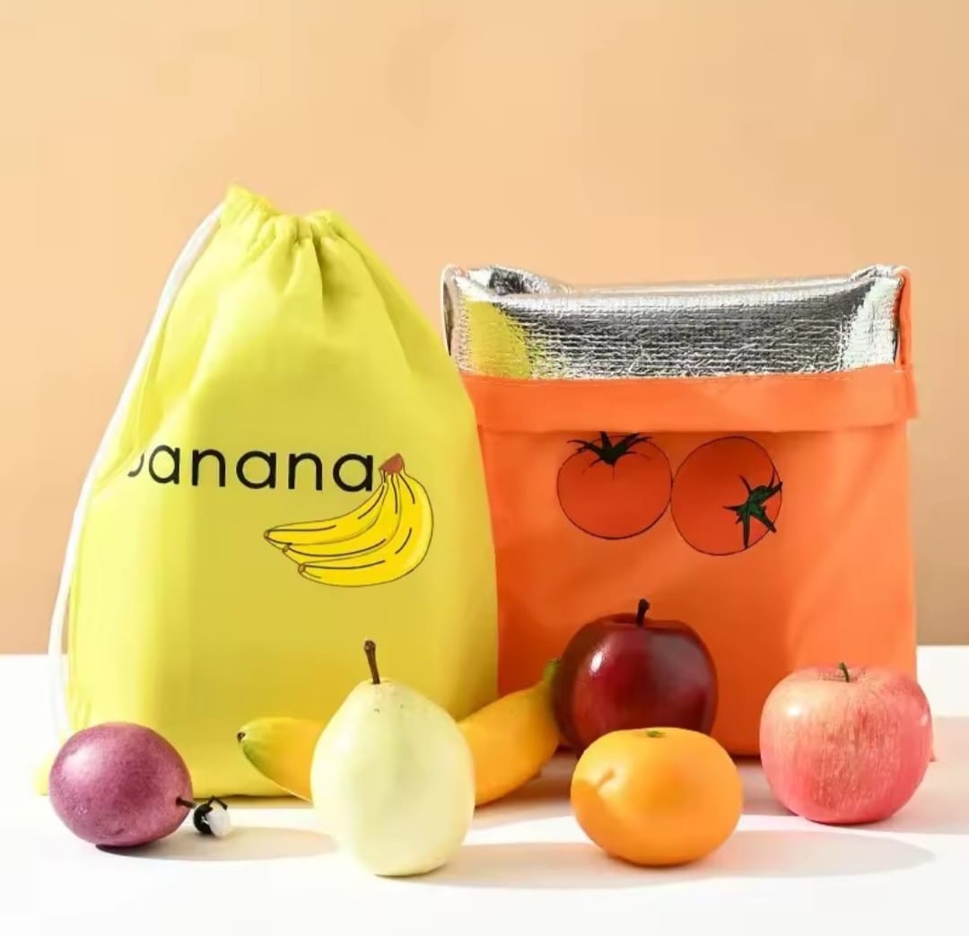 Insulated fresh keeper bag for fruits and vegetables with a drawstring closure