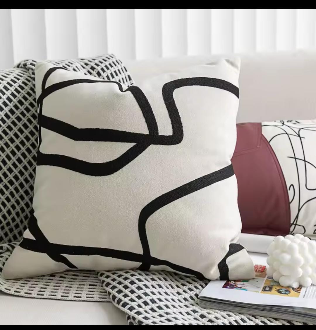 Geometric line  printed throw pillow covers