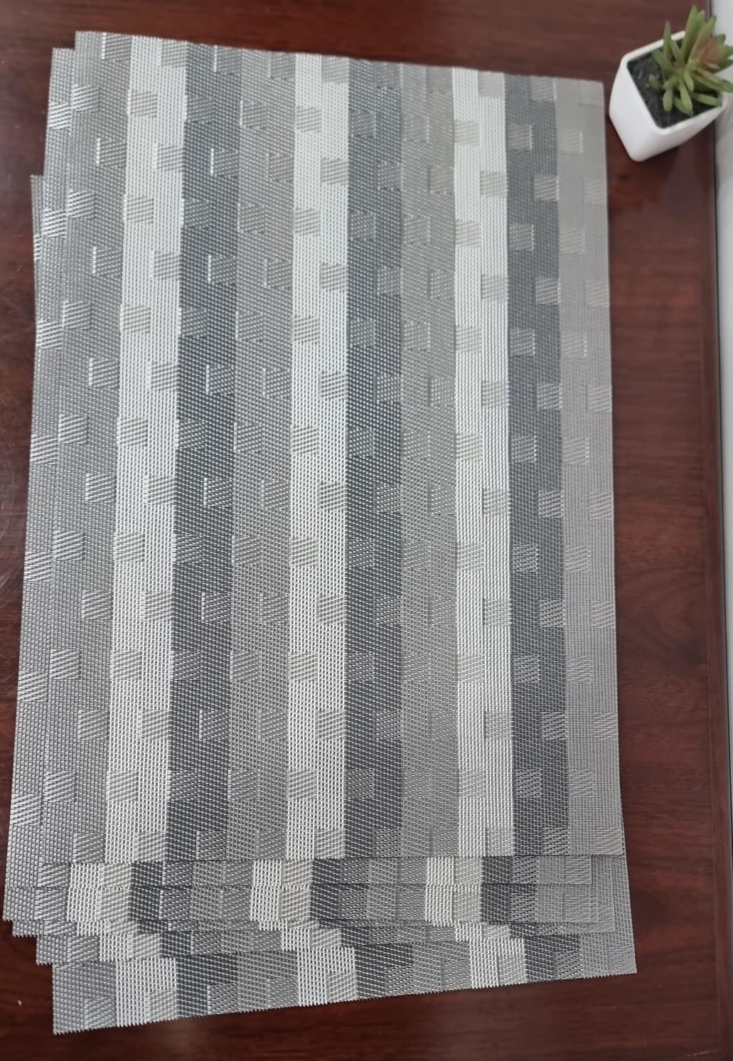 Woven PVC TABLE MATs