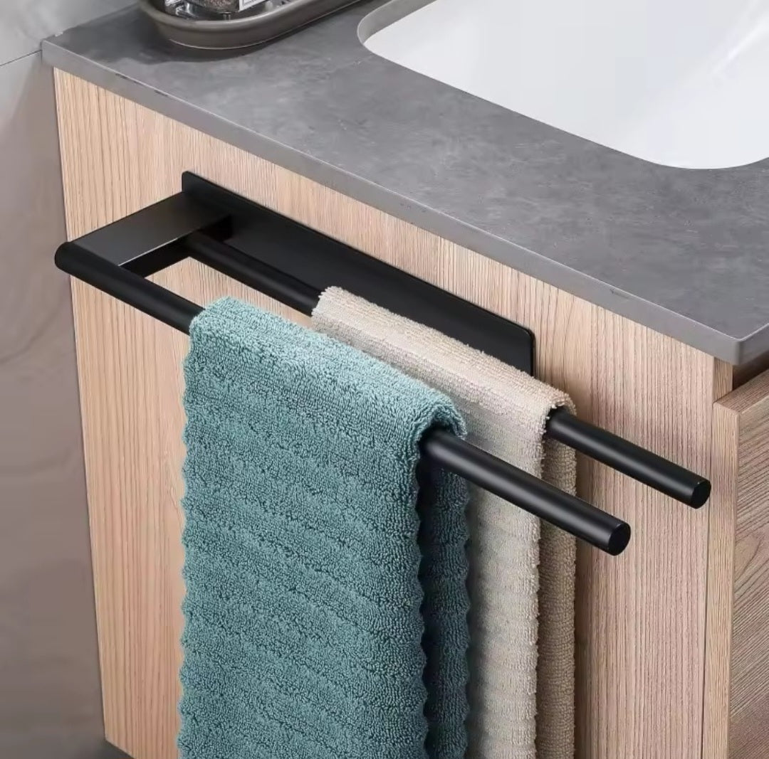 Double layer towel holder