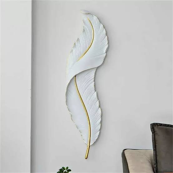 WHITE NORDIC FEATHER WALL ART WITH BACK LIGHTS