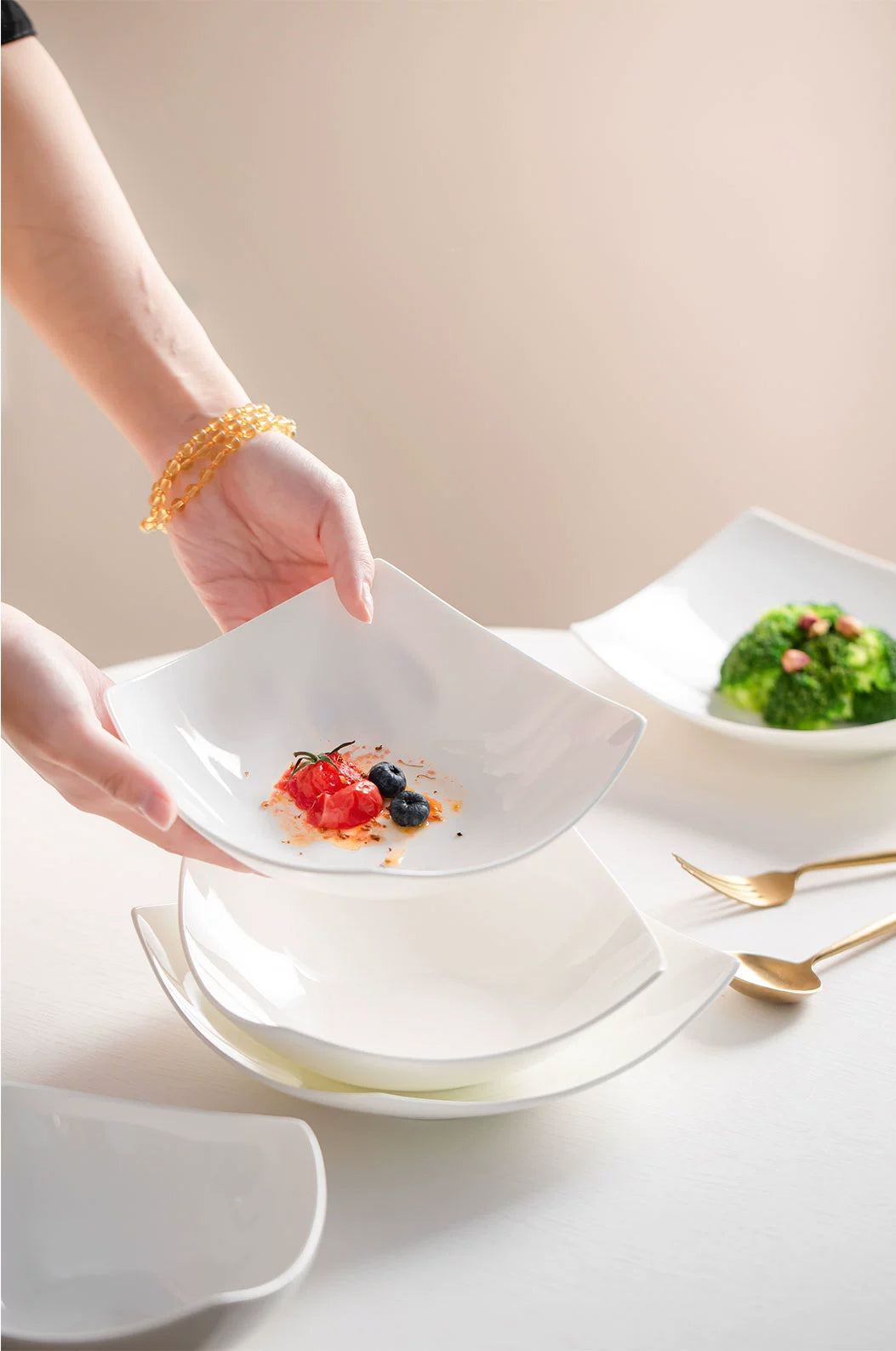 Bone chine square soup plate