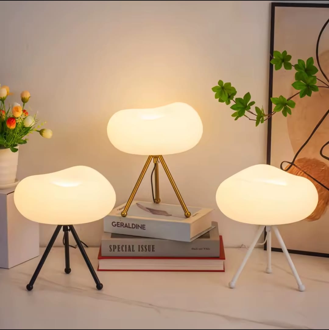 Creative Luxury Tripod Cloud Lamp