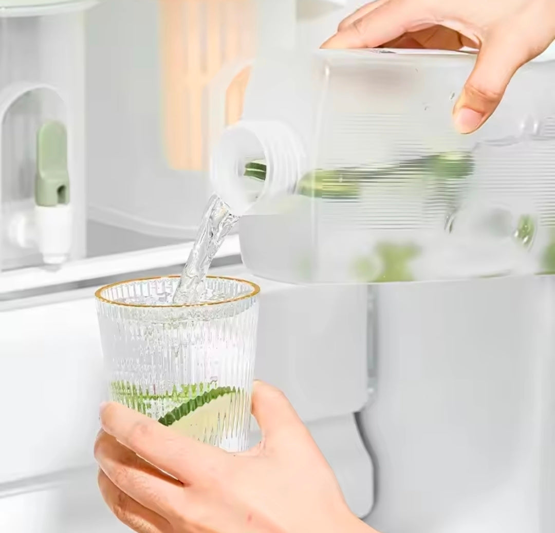 2L Thickened Cold Water Bottle
