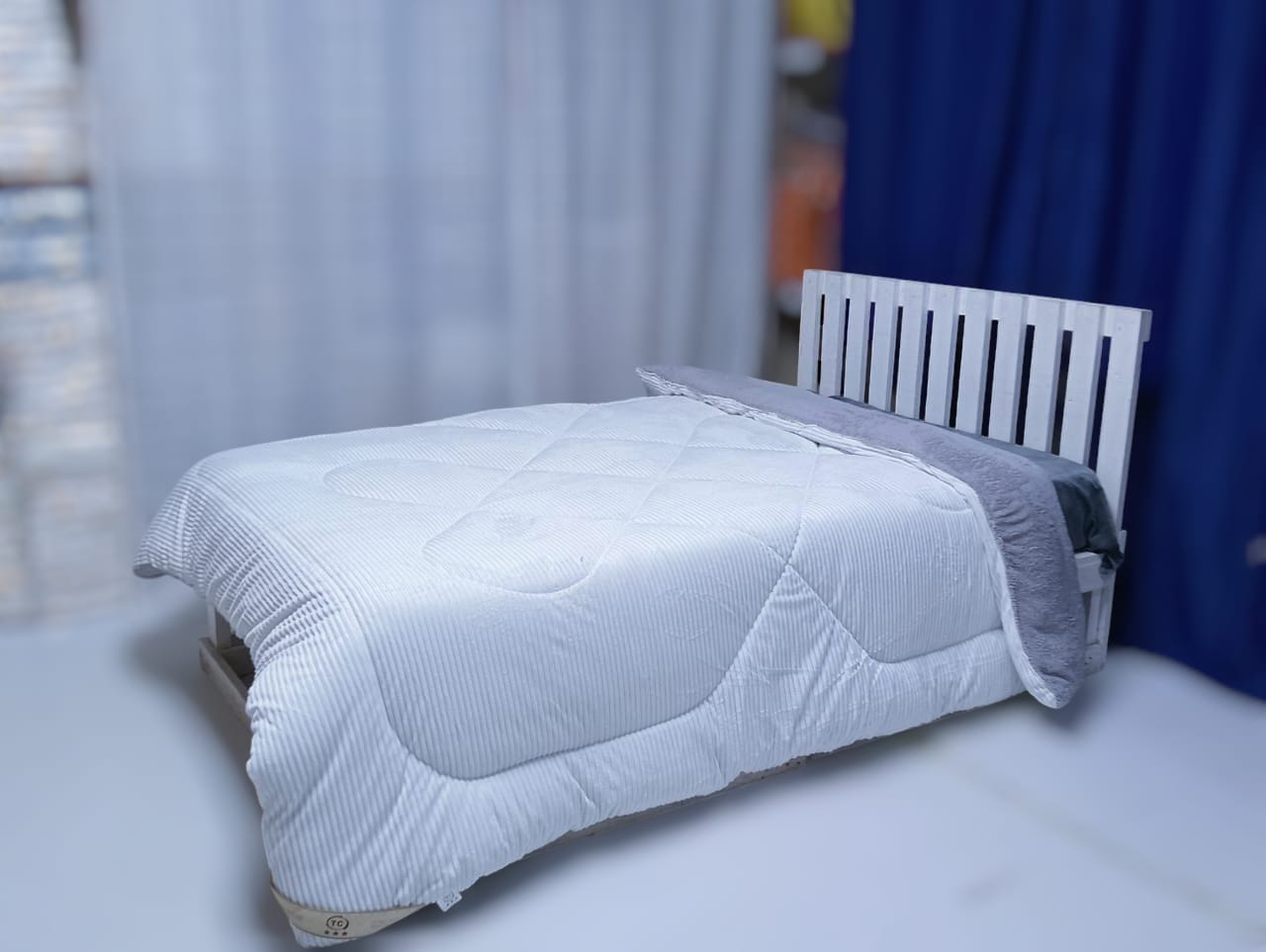 Single velvet duvet