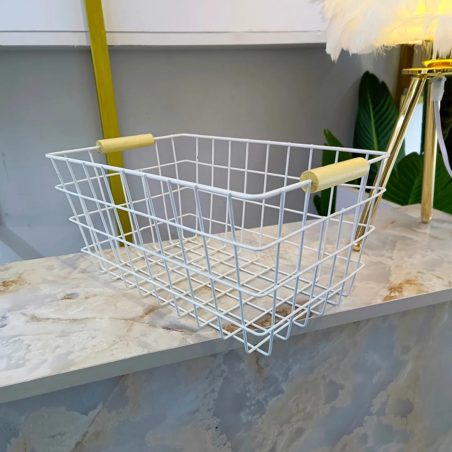 Metal Wire Storage Basket With Handle Wrought Iron Art Fruit Vegetable Snacks Holder Bathroom Kitchen Sundries Container