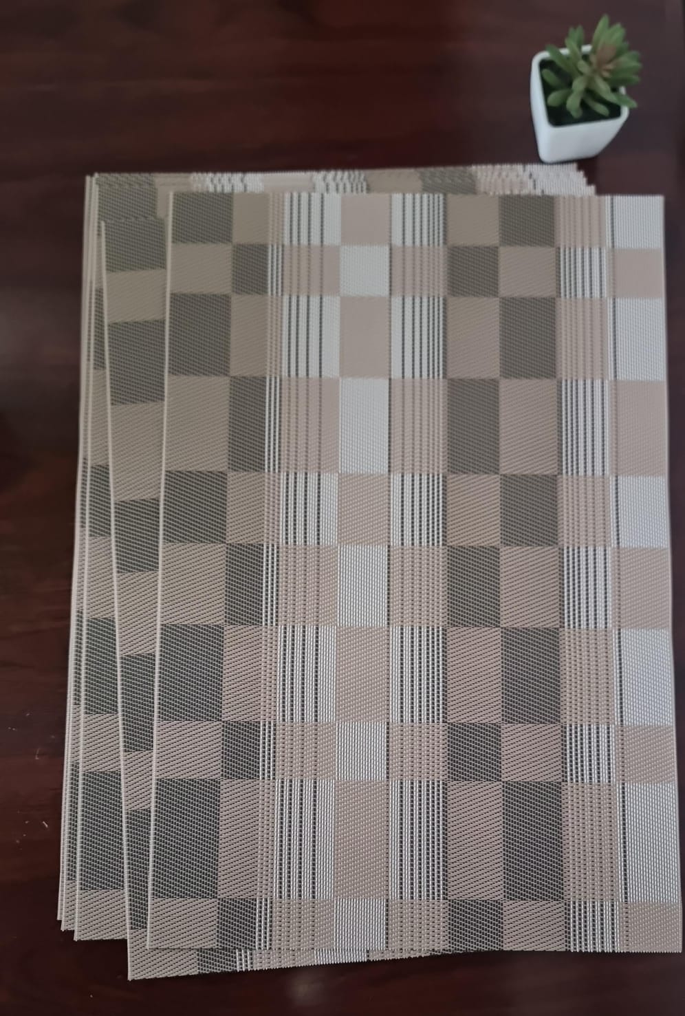 Woven PVC TABLE MATs