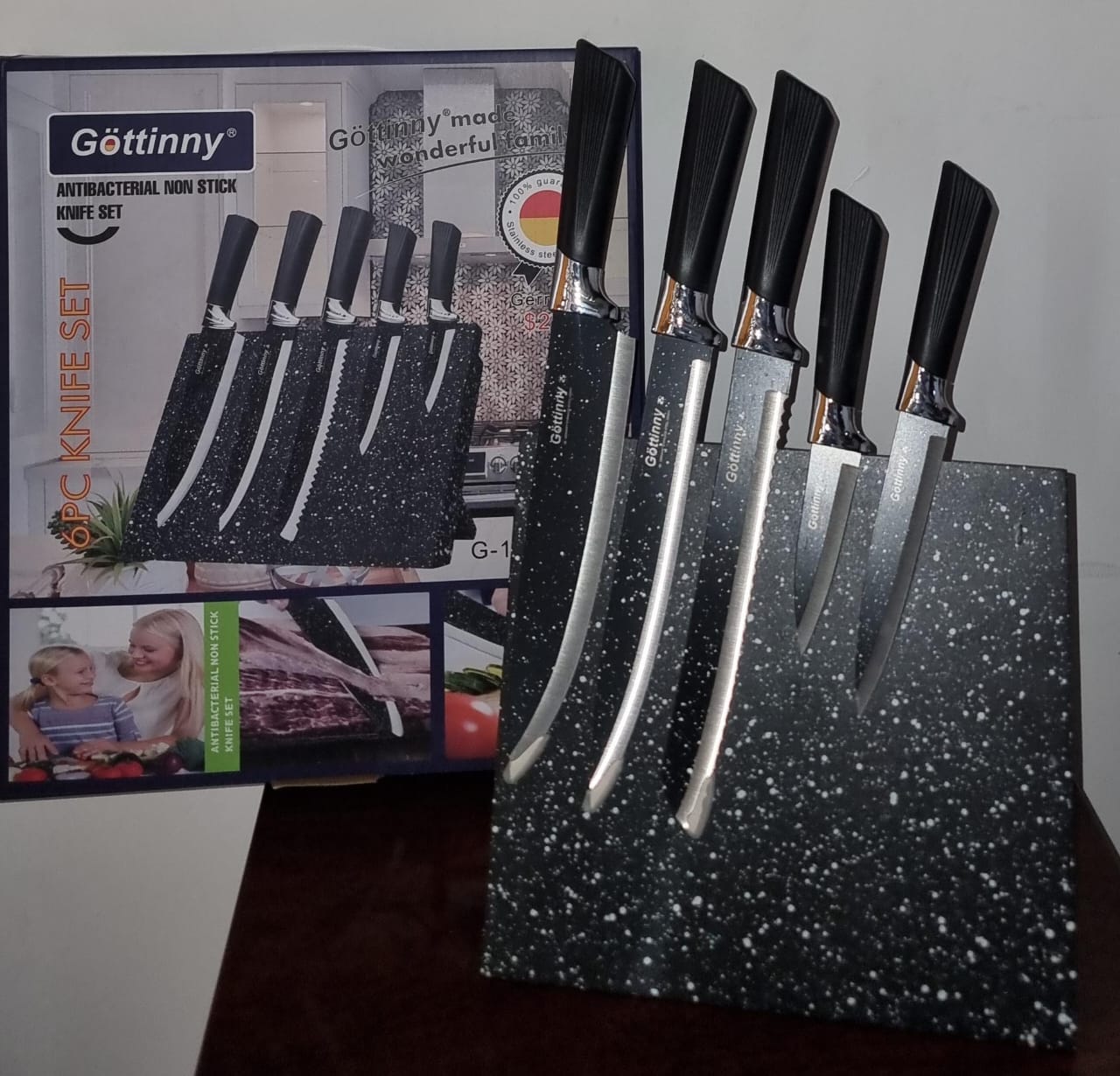 German standard Gottiny or Bonappetit brand 6pc knife set with magnetic block holder