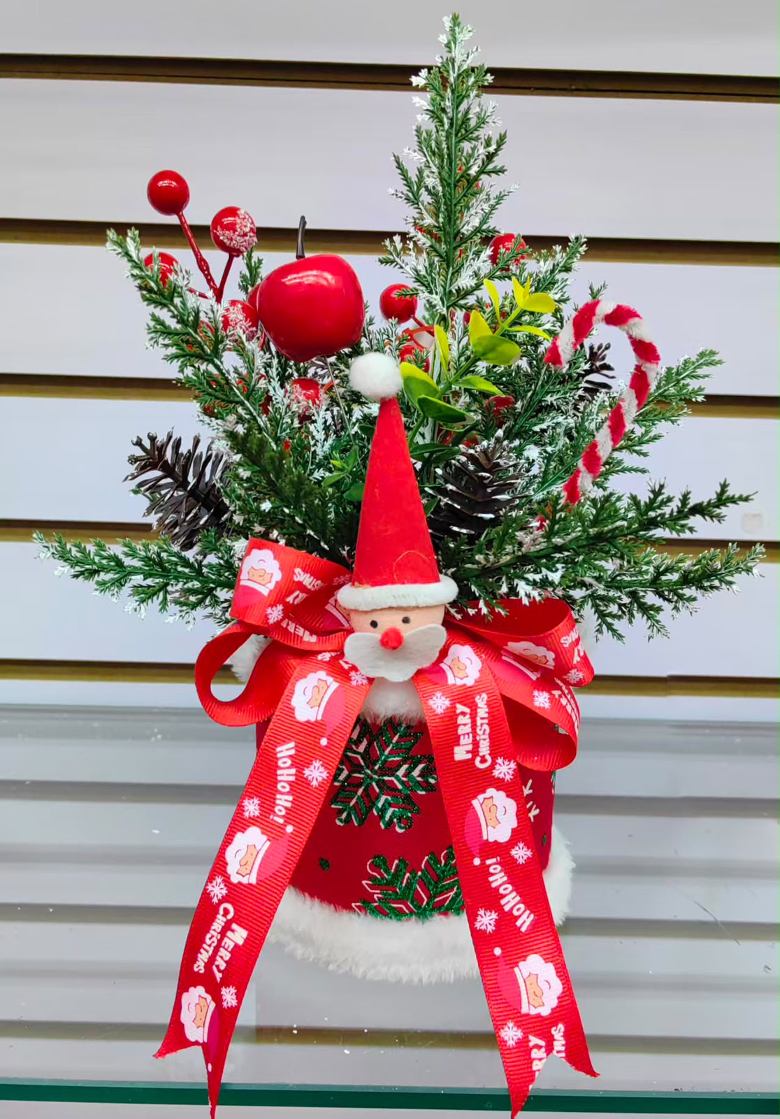 Small christmas centrepiece