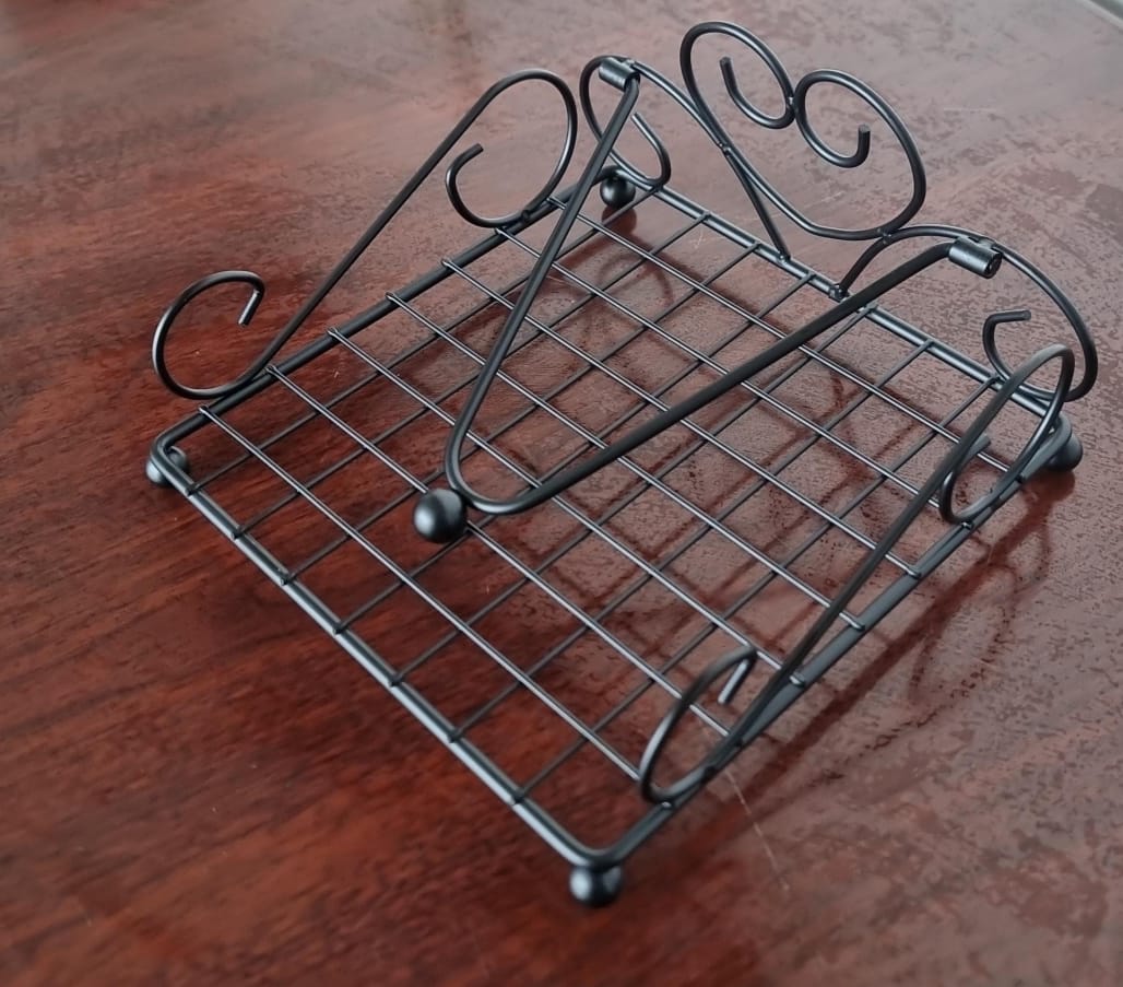 Love shape clip heavy steel serviette holder