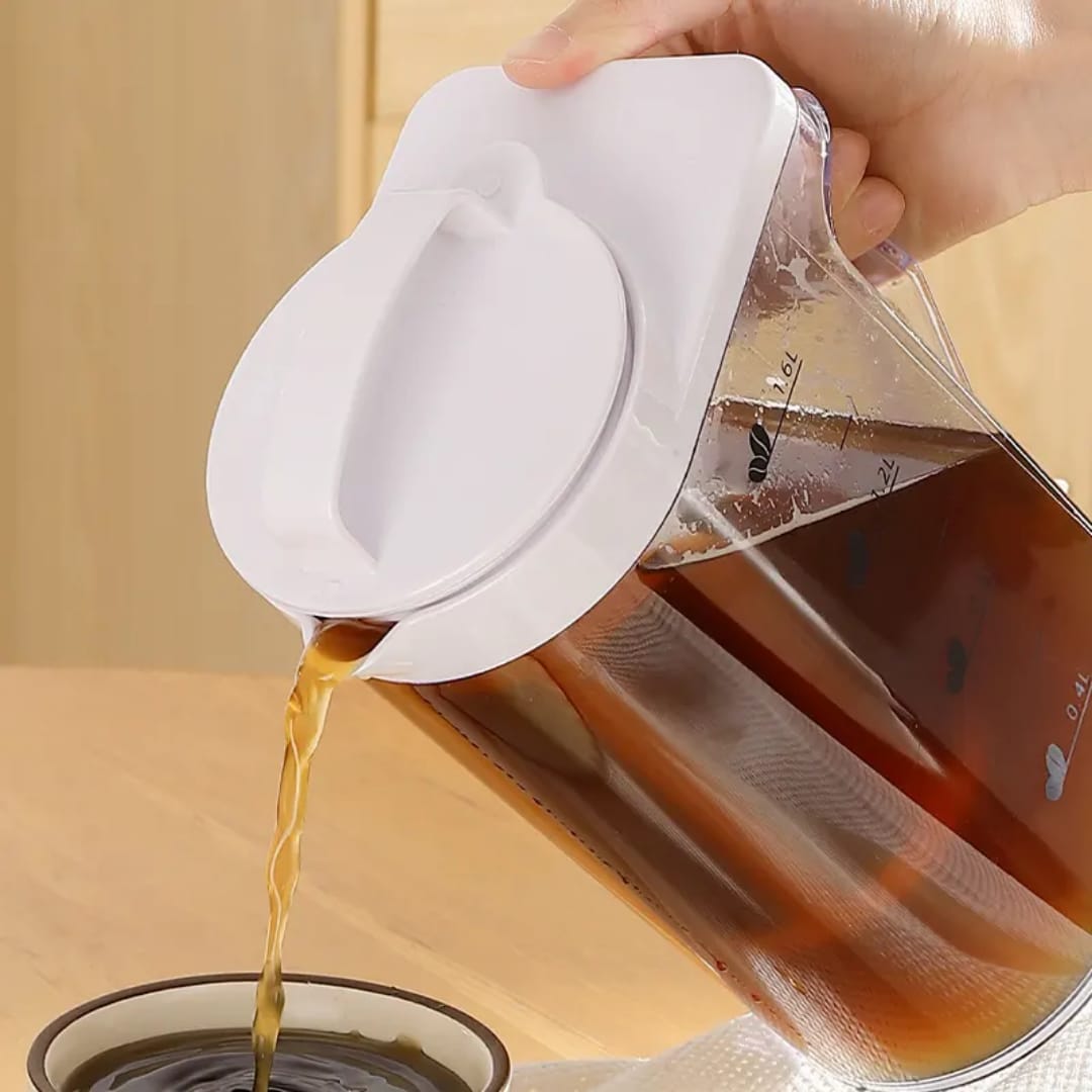 Airtight acrylic  jug